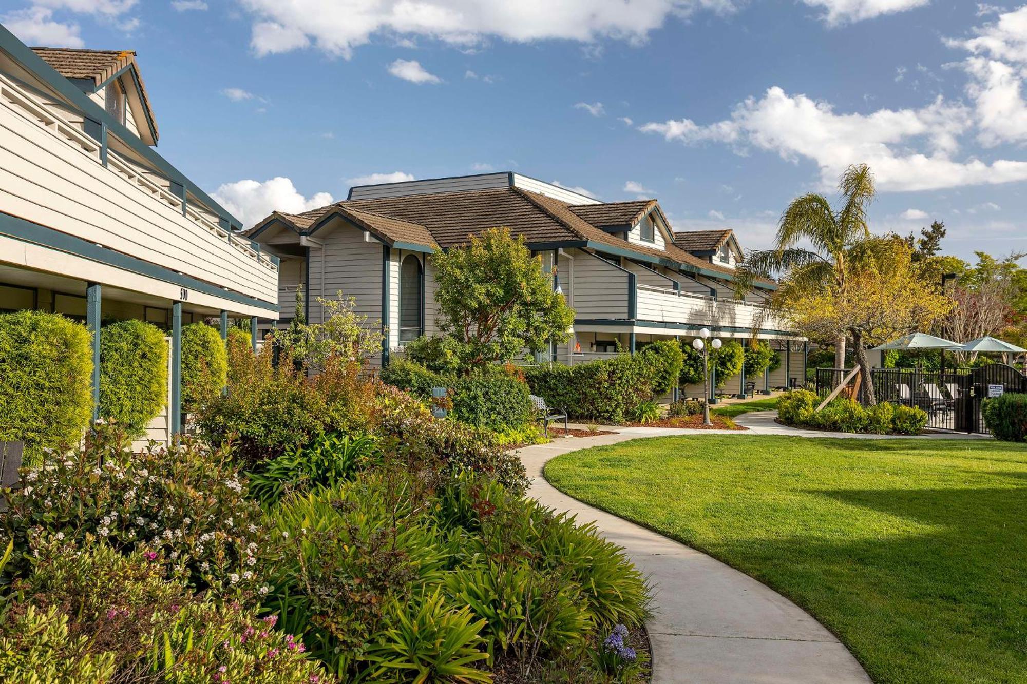 Seacliff Inn Aptos, Tapestry Collection By Hilton エクステリア 写真